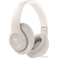 Beats Studio Pro (песочный)